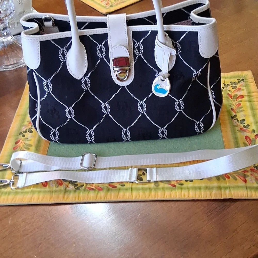 Dooney & Bourke Black and White Satchel - Picture 9 of 12